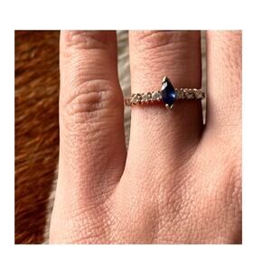 Marquise Blue Sapphire & Round Diamonds 14K Yellow Gold Ring Size 6